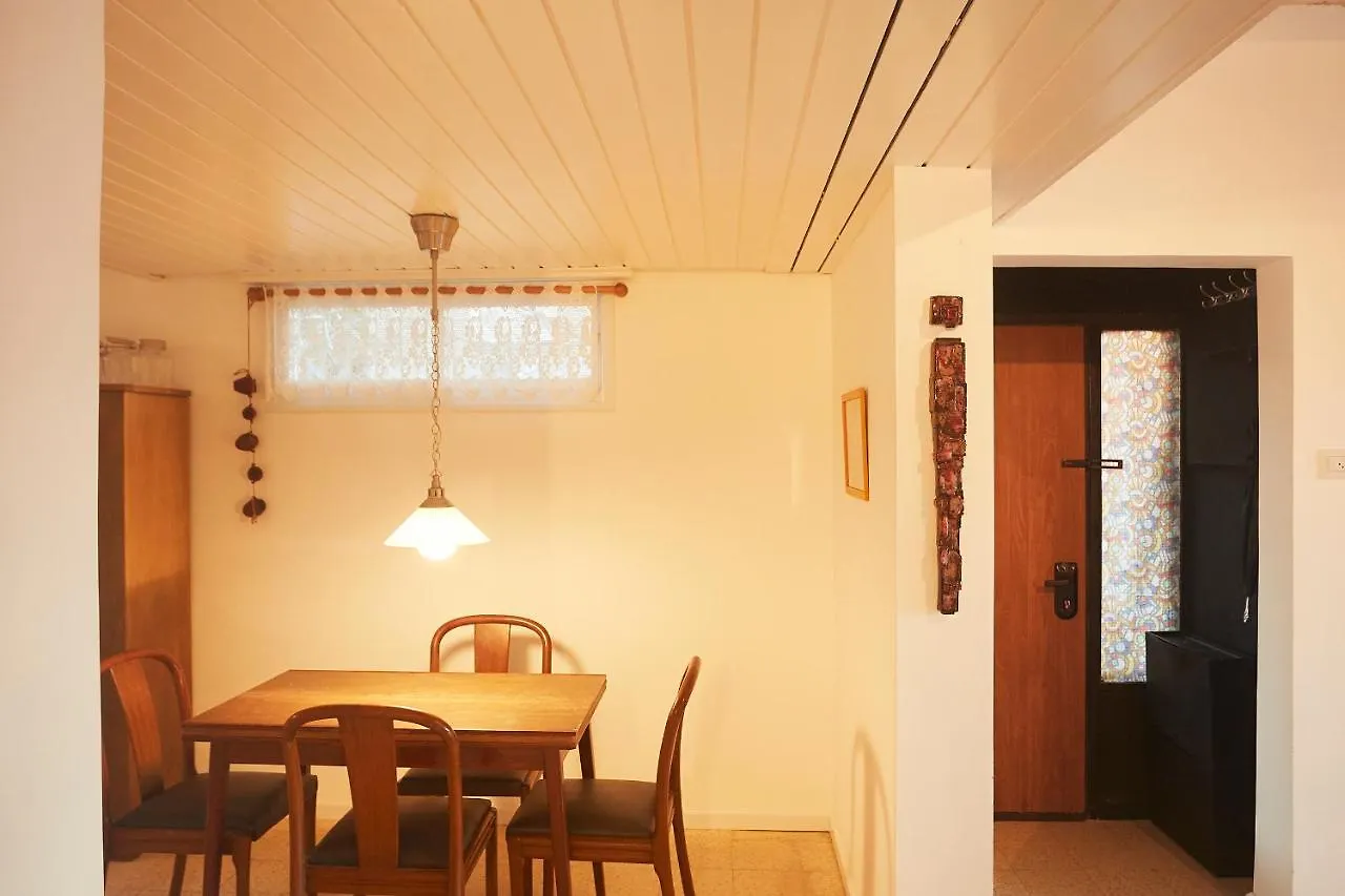 Alice Gallery House Haifa Holiday home